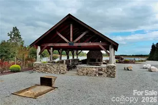 623 Mountain Vista Dr, Nebo, NC 28761 - Photo 46