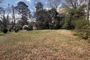 1907 Jennings St, Charlotte, NC 28216 - Photo 2