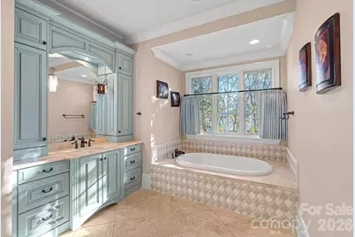 4901 Carmel Park Drive, Charlotte, NC 28226 - Photo 18