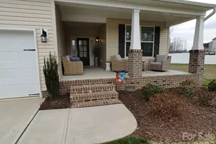 6474 Rogers Farm Rd, Pleasant Garden, NC 27313 - Photo 2