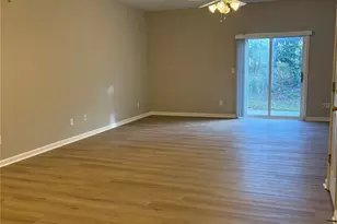 2224 Winthrop Chase Dr, Charlotte, NC 28212 - Photo 4