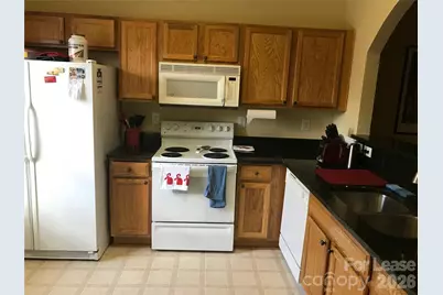 2224 Winthrop Chase Drive, Charlotte, NC 28212 - Photo 4