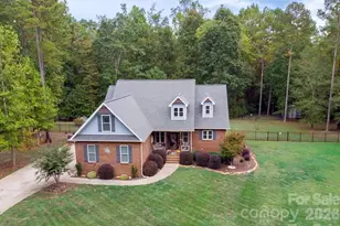 790 Brandon Rd, Clover, SC 29710 - Photo 6