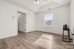 2015 Slater Springs Dr, Charlotte, NC 28216 - Photo 14