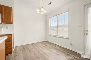 2015 Slater Springs Dr, Charlotte, NC 28216 - Photo 12