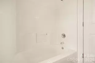 2015 Slater Springs Dr, Charlotte, NC 28216 - Photo 20