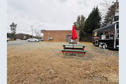 2020 Asheville Highway, Hendersonville, NC 28791 - Photo 6