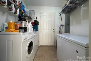 2627 Easter St, Maiden, NC 28650 - Photo 8