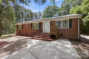 631 Townsend Ave, Gastonia, NC 28052 - Photo 1