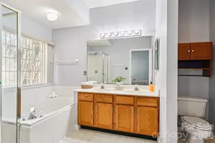 3406 Frostmoor Pl, Charlotte, NC 28269 - Photo 12