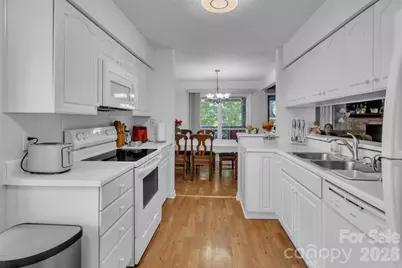 5839 Harris Grove Lane, Charlotte, NC 28212 - Photo 6