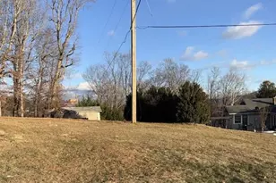 5 Loop Rd, Candler, NC 28715 - Photo 10