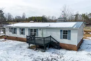 6611 Prysock Ave, Connelly Springs, NC 28612 - Photo 4