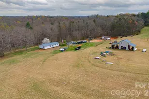 6611 Prysock Ave, Connelly Springs, NC 28612 - Photo 4