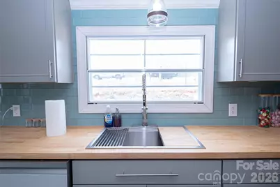 6611 Prysock Avenue, Connelly Springs, NC 28612 - Photo 10