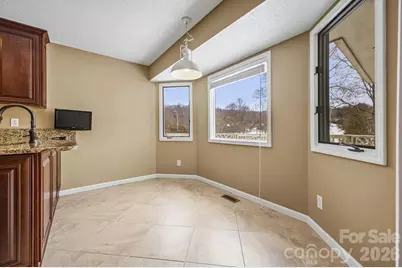 3100 Cove Loop Road, Hendersonville, NC 28739 - Photo 18