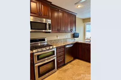 3100 Cove Loop Road, Hendersonville, NC 28739 - Photo 14