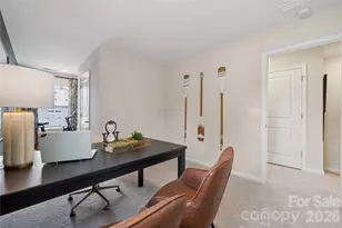 6514 Harlech St, Charlotte, NC 28269 - Photo 18