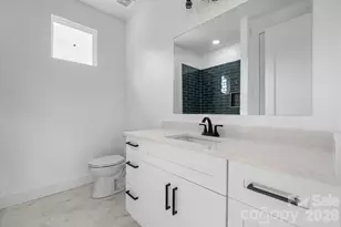 1207 39th Avenue NE, Hickory, NC 28601 - Photo 30