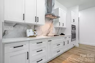 1207 39th Avenue NE, Hickory, NC 28601 - Photo 8