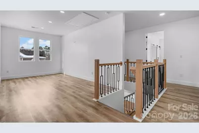 1207 39th Avenue NE, Hickory, NC 28601 - Photo 18