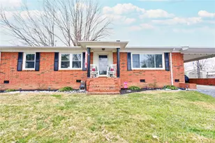 402 N Cherry St, Cherryville, NC 28021 - Photo 2