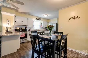 402 N Cherry St, Cherryville, NC 28021 - Photo 18