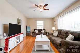 402 N Cherry St, Cherryville, NC 28021 - Photo 6