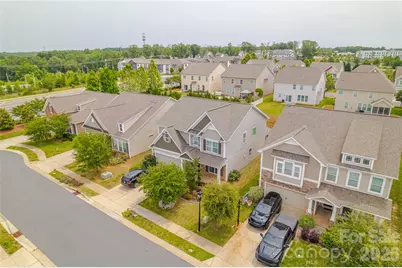 8813 Douglas Palace Court, Charlotte, NC 28278 - Photo 40