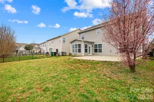 8813 Douglas Palace Ct, Charlotte, NC 28278 - Photo 38