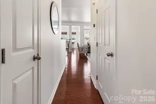 2318 Whitford Ln, Charlotte, NC 28210 - Photo 4