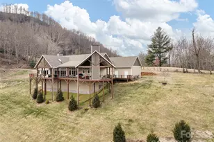 164 Flowing Hls Dr, Clyde, NC 28721 - Photo 2