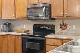 76 Hershel Ln, Swannanoa, NC 28778 - Photo 26