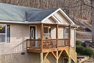 76 Hershel Ln, Swannanoa, NC 28778 - Photo 2