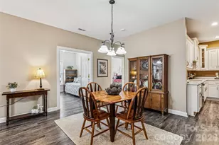 8577 Highland Glen Dr, Charlotte, NC 28269 - Photo 14