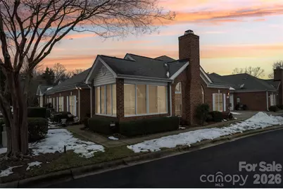 8577 Highland Glen Drive, Charlotte, NC 28269 - Photo 44