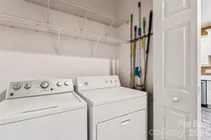 8577 Highland Glen Dr, Charlotte, NC 28269 - Photo 34