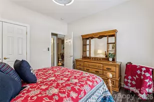 8577 Highland Glen Dr, Charlotte, NC 28269 - Photo 30