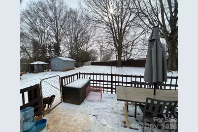 72 Pleasant Garden Drive, Taylorsville, NC 28681 - Photo 22