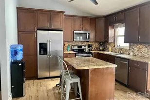 72 Pleasant Garden Dr, Taylorsville, NC 28681 - Photo 8