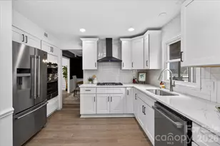 4017 Old Stone Rd, Charlotte, NC 28226 - Photo 16