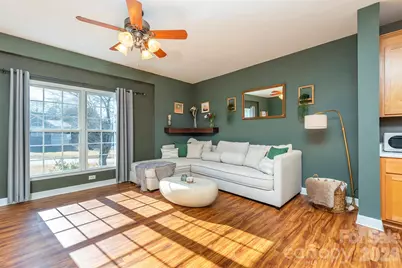 243 Scenic Ridge Drive, Hendersonville, NC 28792 - Photo 8