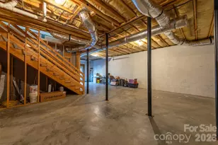 243 Scenic Ridge Dr, Hendersonville, NC 28792 - Photo 30