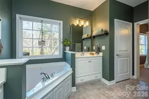 243 Scenic Ridge Dr, Hendersonville, NC 28792 - Photo 22