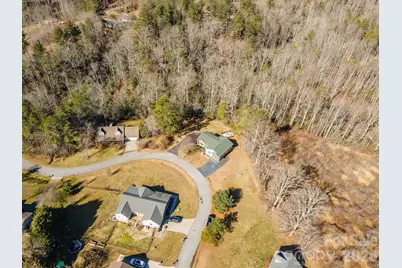243 Scenic Ridge Drive, Hendersonville, NC 28792 - Photo 6