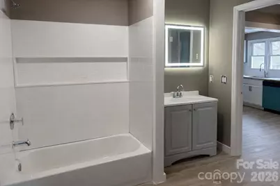 427 Pleasant Avenue, Kannapolis, NC 28081 - Photo 4