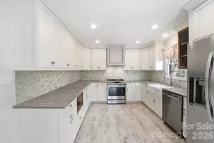 4316 Appaloosa Ln, Charlotte, NC 28215 - Photo 14