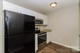 3632 Maggie Laney Dr, Charlotte, NC 28216 - Photo 8