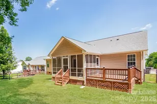 920 Carole Summey Dr, Dallas, NC 28034 - Photo 16