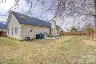 365 Running Briar Rd, Fletcher, NC 28732 - Photo 14